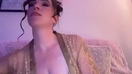 MuckyMILF webcam model stream image