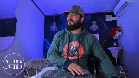 MichaelBear_ webcam model stream image