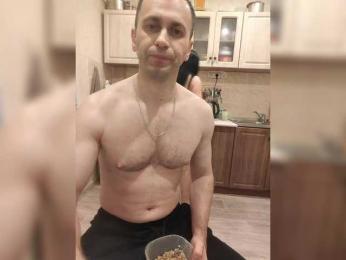 MollyDave webcam bongacams model stream image