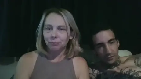 2-BLUNT-CUNTS webcam stripchat model stream image