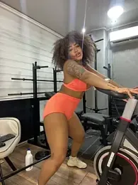 riri_brunnete webcam model stream image