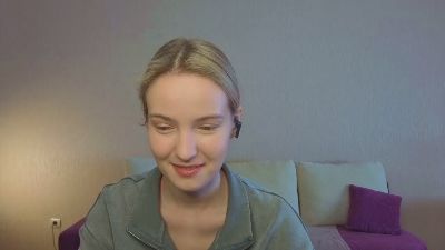 MitzieParonto webcam model stream image