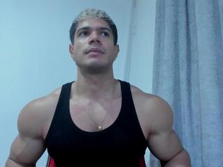 Jonas Lewis webcam model stream image