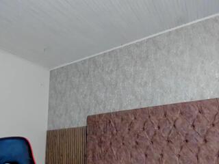 Jonas Lewis webcam model stream image