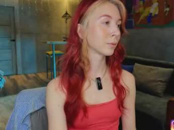 izi_fox webcam model stream image