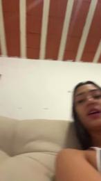 Bruninha04 webcam model stream image