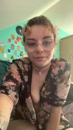 Emy_2002 webcam model stream image