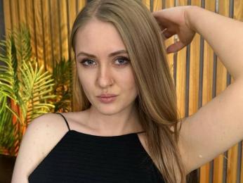GoldenLolali webcam livejasmin model stream image