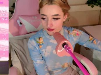 LeonaEviann webcam model stream image