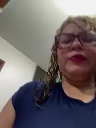 ROSALIASSHOP webcam model stream image
