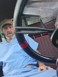 Hotbodyscottie webcam model stream image