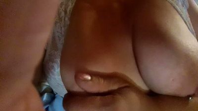 Xelenia webcam model stream image