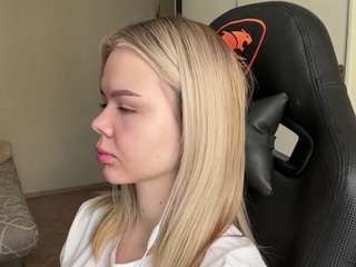 marylngalban webcam camsoda model stream image