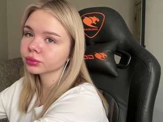 marylngalban webcam camsoda model stream image