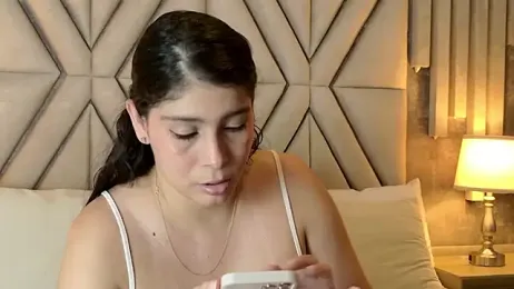 MilaRux webcam model stream image