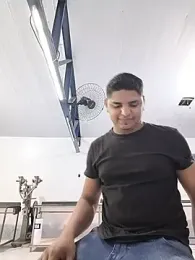 Boy_zi webcam model stream image
