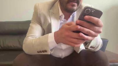 AktOnly webcam model stream image