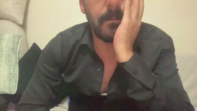 AktOnly webcam model stream image