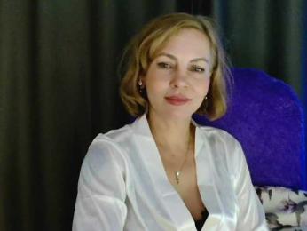 VeraFisher webcam model stream image