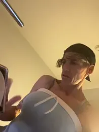 Taylorsexbot webcam stripchat model stream image