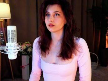 HoneyCherry webcam bongacams model stream image