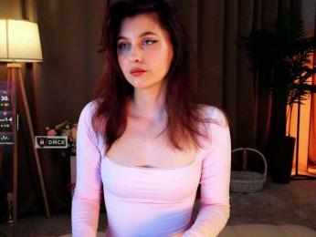 HoneyCherry webcam model stream image