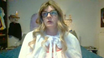 DirtyWoman webcam model stream image