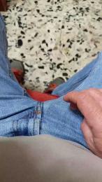 Brutuss webcam model stream image