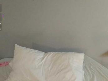 Bella_Byers webcam model stream image