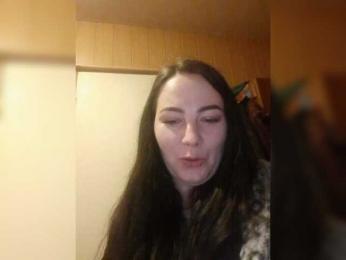 CrystalAndDavis webcam model stream image