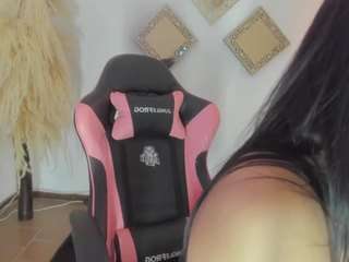 gilary webcam model stream image