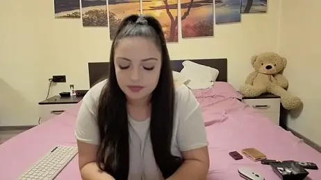 adelline webcam model stream image