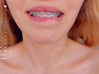 Mia Horres webcam model stream image