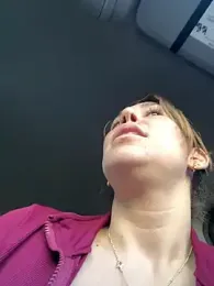 LeaGambit__ webcam model stream image