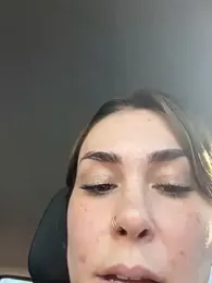 LeaGambit__ webcam model stream image