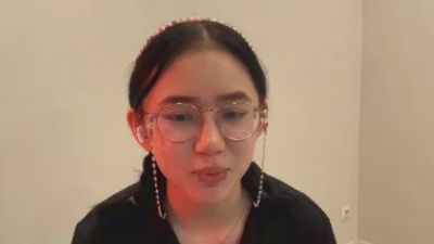 JuliaMaugeri webcam model stream image