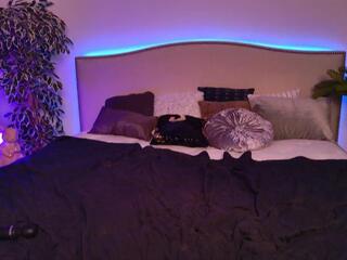 Chastity Byrnes webcam flirt4free model stream image