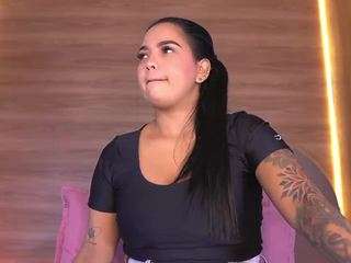 violeta-evanz webcam model stream image