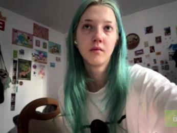 karolinawild webcam bongacams model stream image
