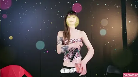 MHe-002 webcam stripchat model stream image