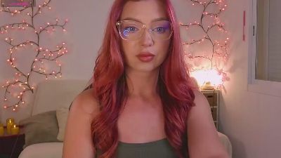 Karinchik webcam cam4 model stream image