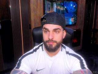 Carlosz Azizz webcam model stream image