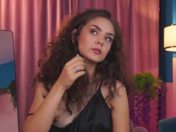 ZairaMonet webcam model stream image