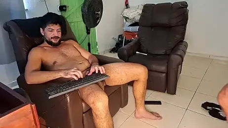 LUH133 webcam model stream image