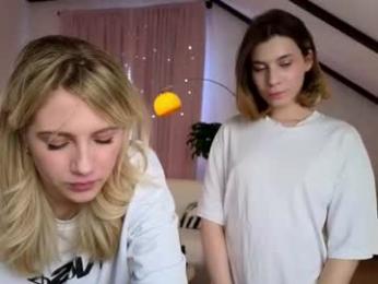 pinkadele webcam model stream image