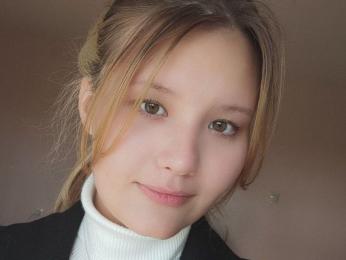 AliciaBergreen webcam model stream image