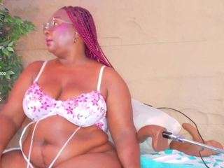 sofi-hill webcam model stream image
