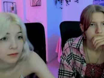 kimi_sky webcam model stream image