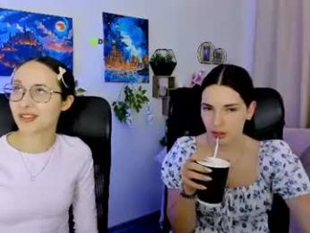 kimi_sky webcam model stream image