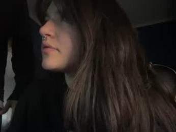 kikilove15 webcam chaturbate model stream image